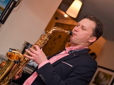 14 лютого 2021